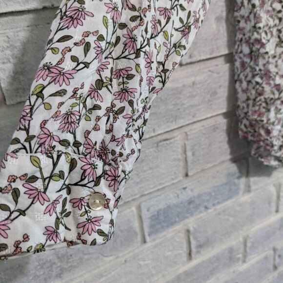 Jane and Delancy floral button down shirt white w/ pink flowers sz M - Picture 4 of 8